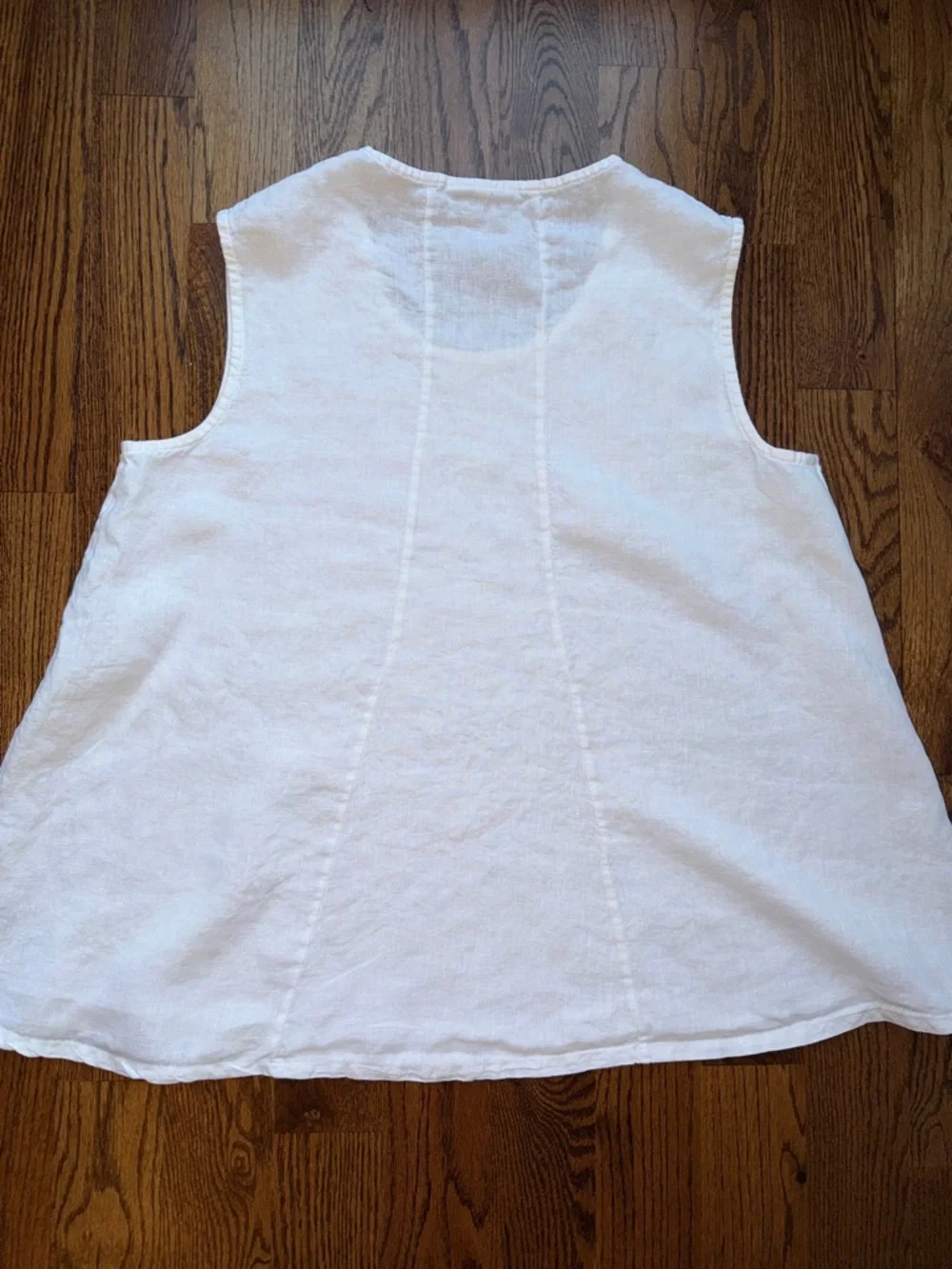 bryn Walker Huxley White Linen Sleeveless Tank Top-XL
#beach #lagenlook  #resort - Picture 5 of 7